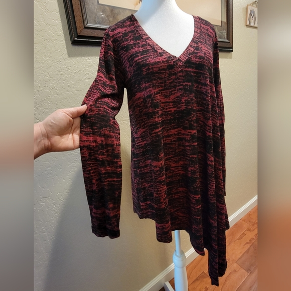 Alembika Asymmetrical Top - Size 1X - Picture 2 of 8